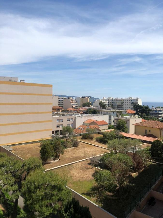 Luxurious Appartment Near The Airport Niza Exterior foto