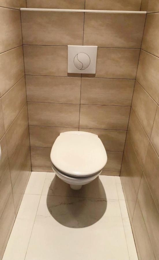 Luxurious Appartment Near The Airport Niza Exterior foto
